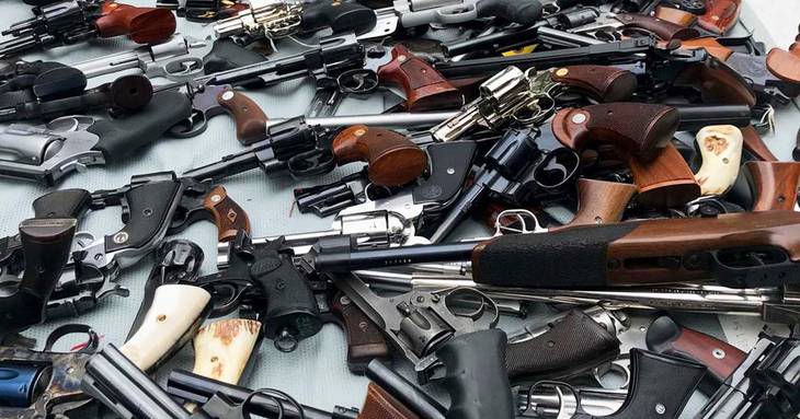 1000 Единиц Оружия Изъяли в Калифорнии